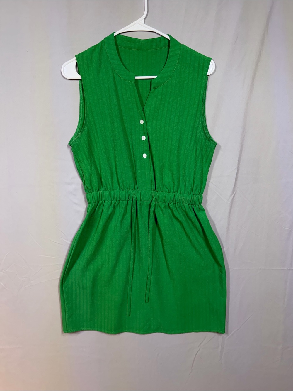 Sleeveless Green Drawstring Waist Dress